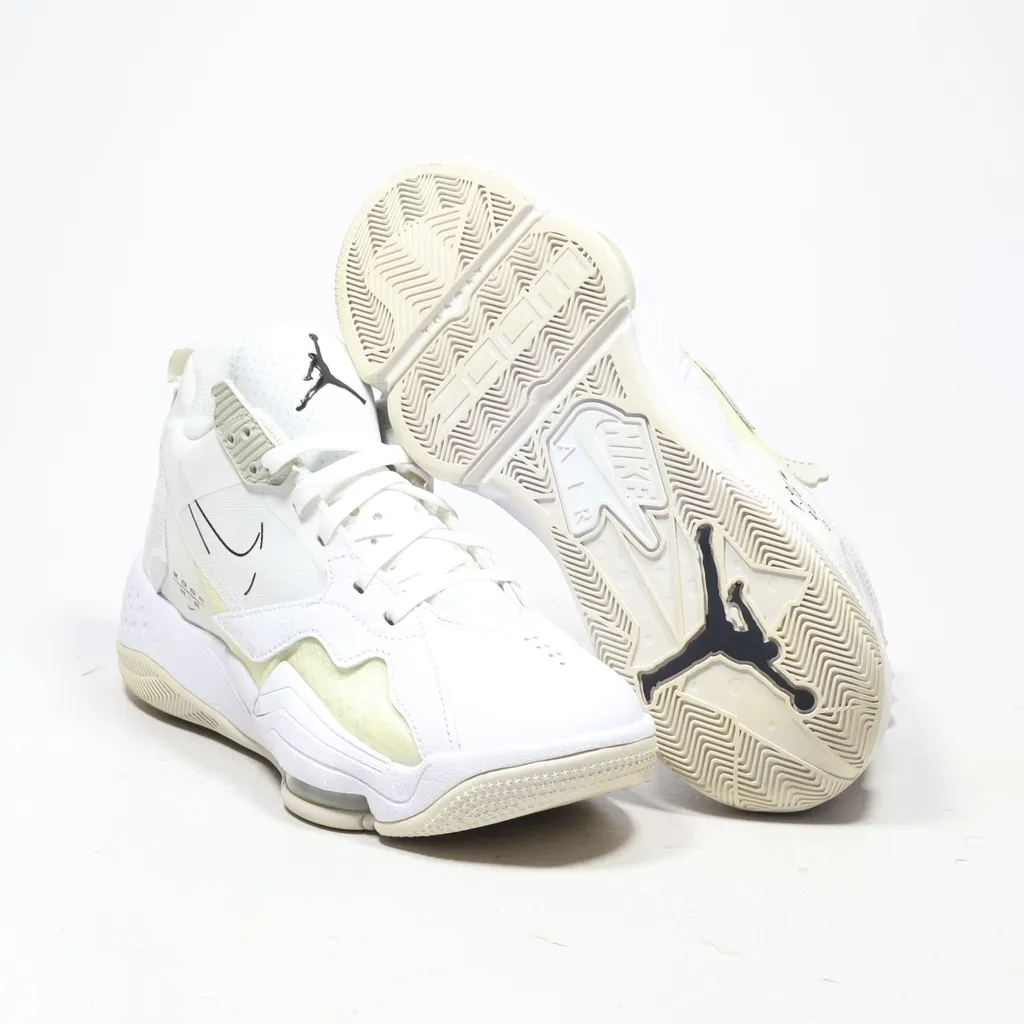 Air Jordan Air Zoom 92 Sport Shoes Fabric White Color For Men
