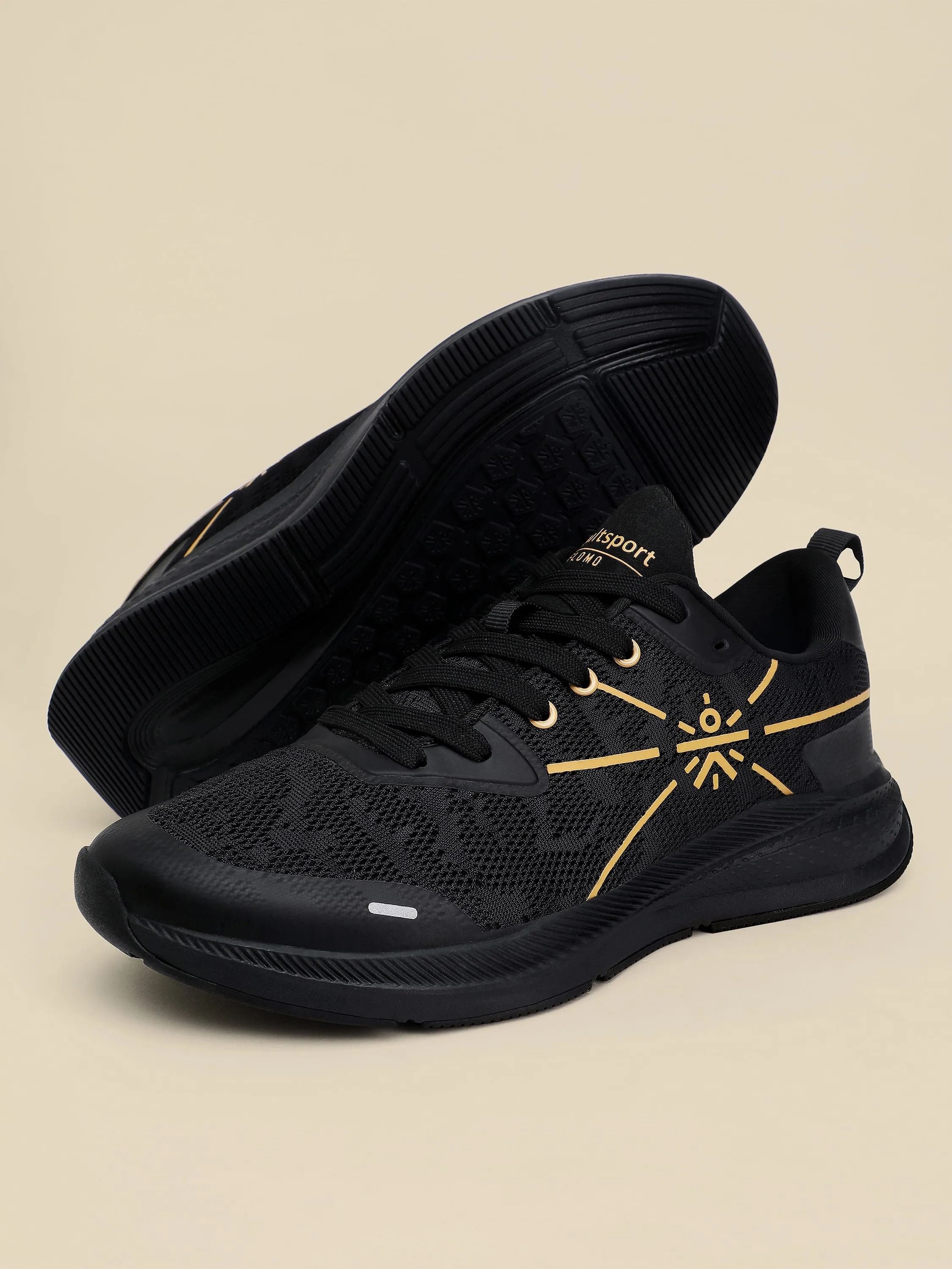 Flomo Men Running Shoes - Black/Gold
