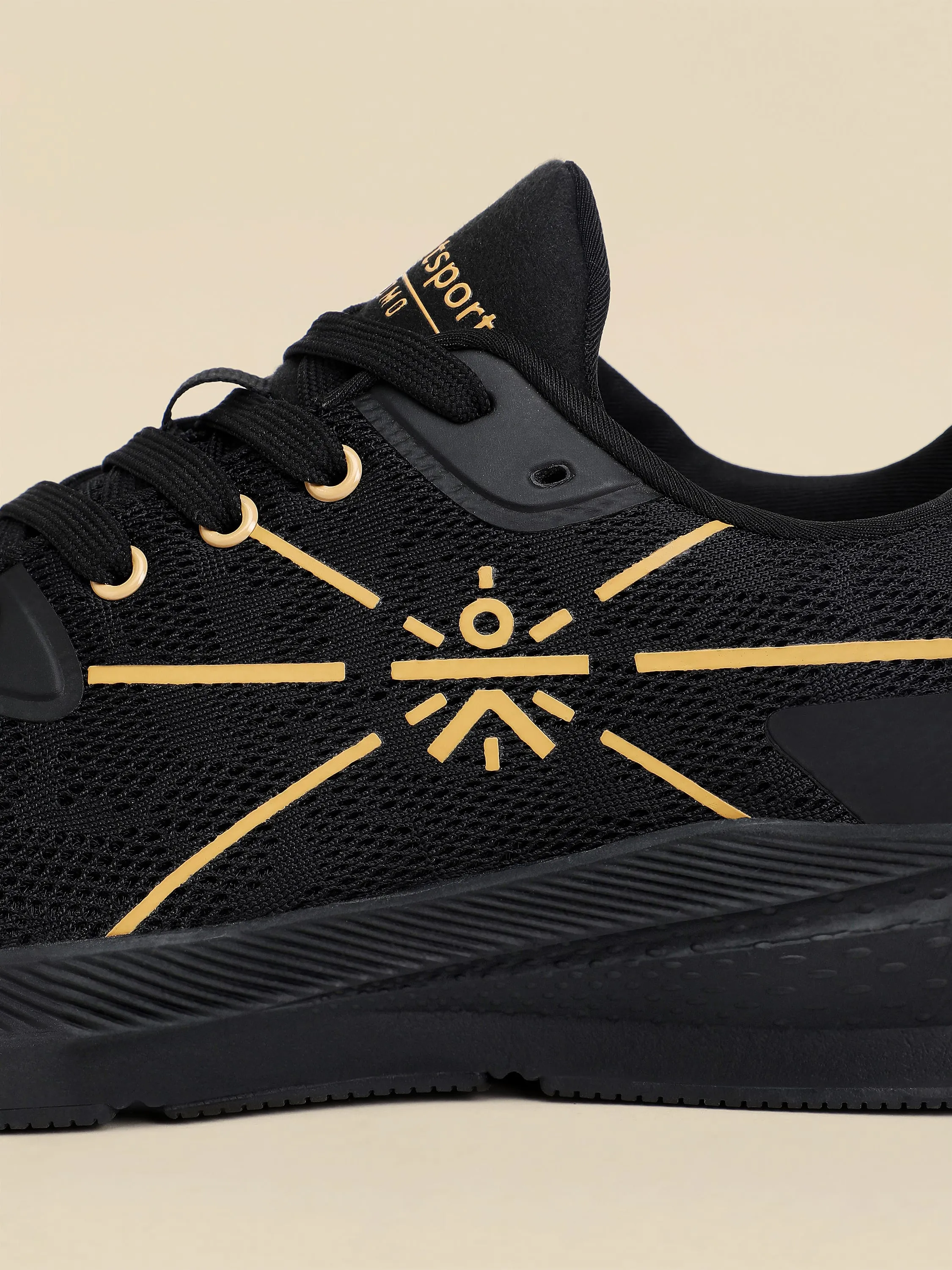 Flomo Men Running Shoes - Black/Gold