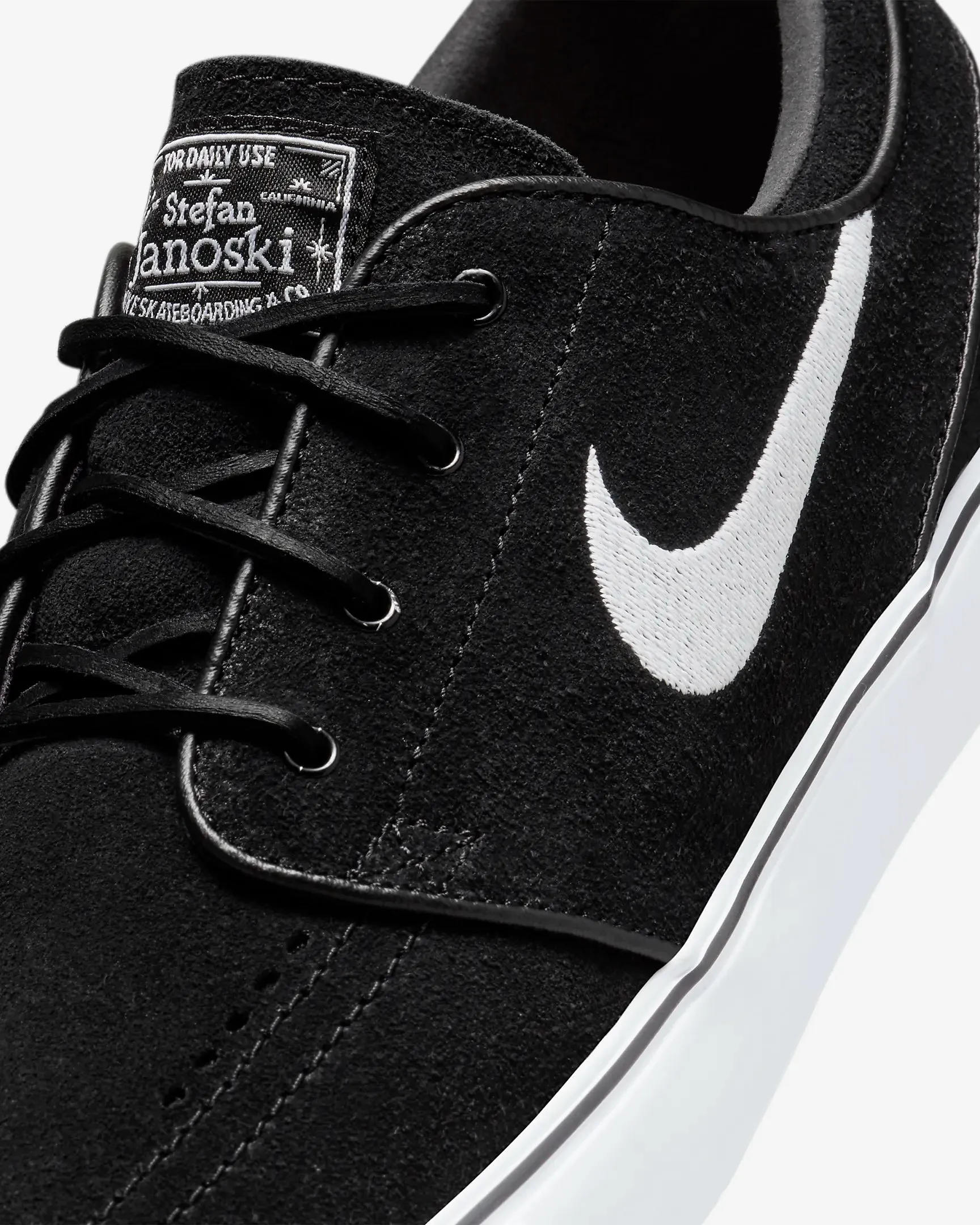Nike SB Zoom Janoski OG  'Black White'