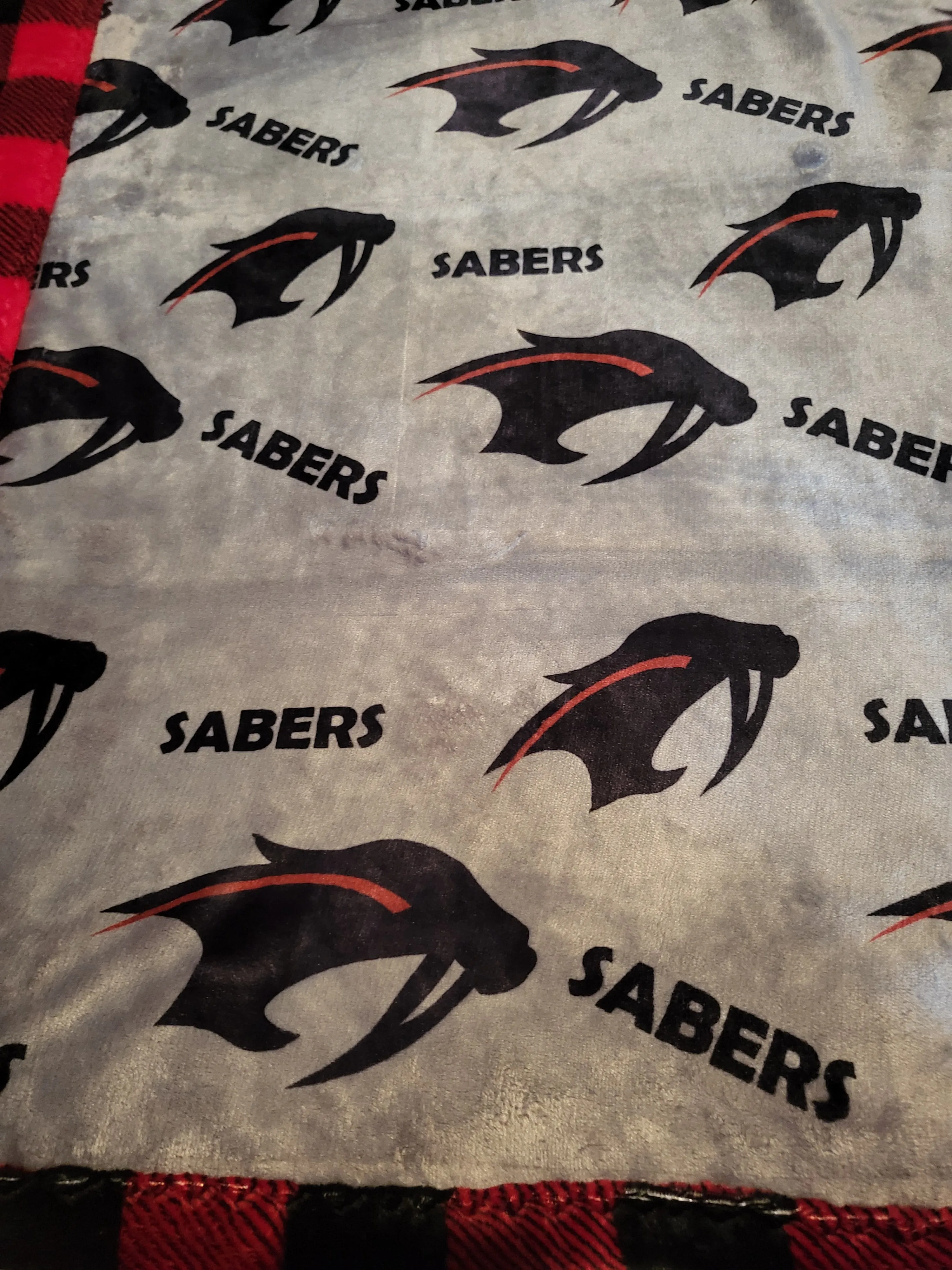 SHAKOPEE HOCKEY FUNDRAISER - Cozy Saber Blanket customizable (Closes 12/5/24)