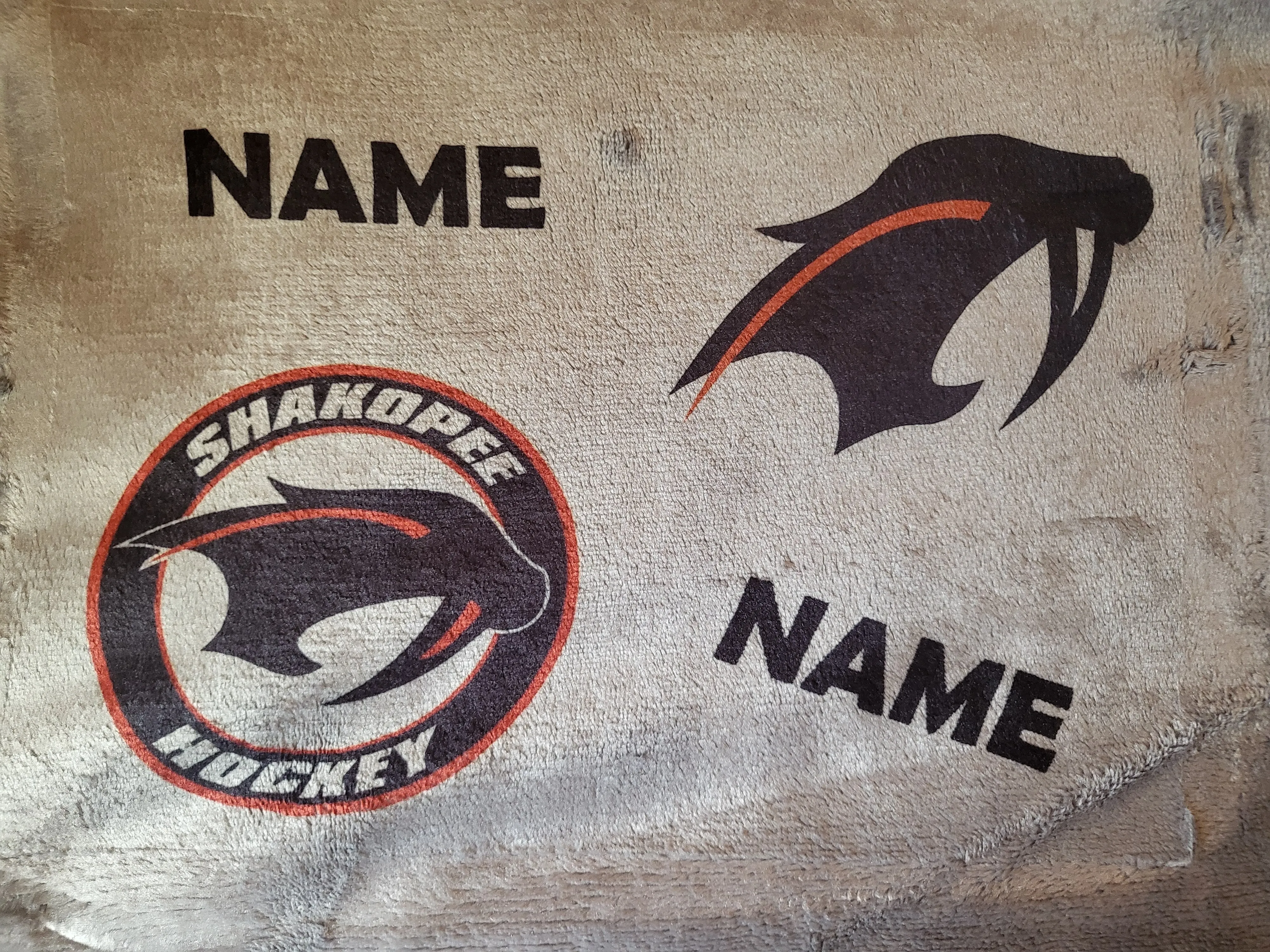 SHAKOPEE HOCKEY FUNDRAISER - Cozy Saber Blanket customizable (Closes 12/5/24)