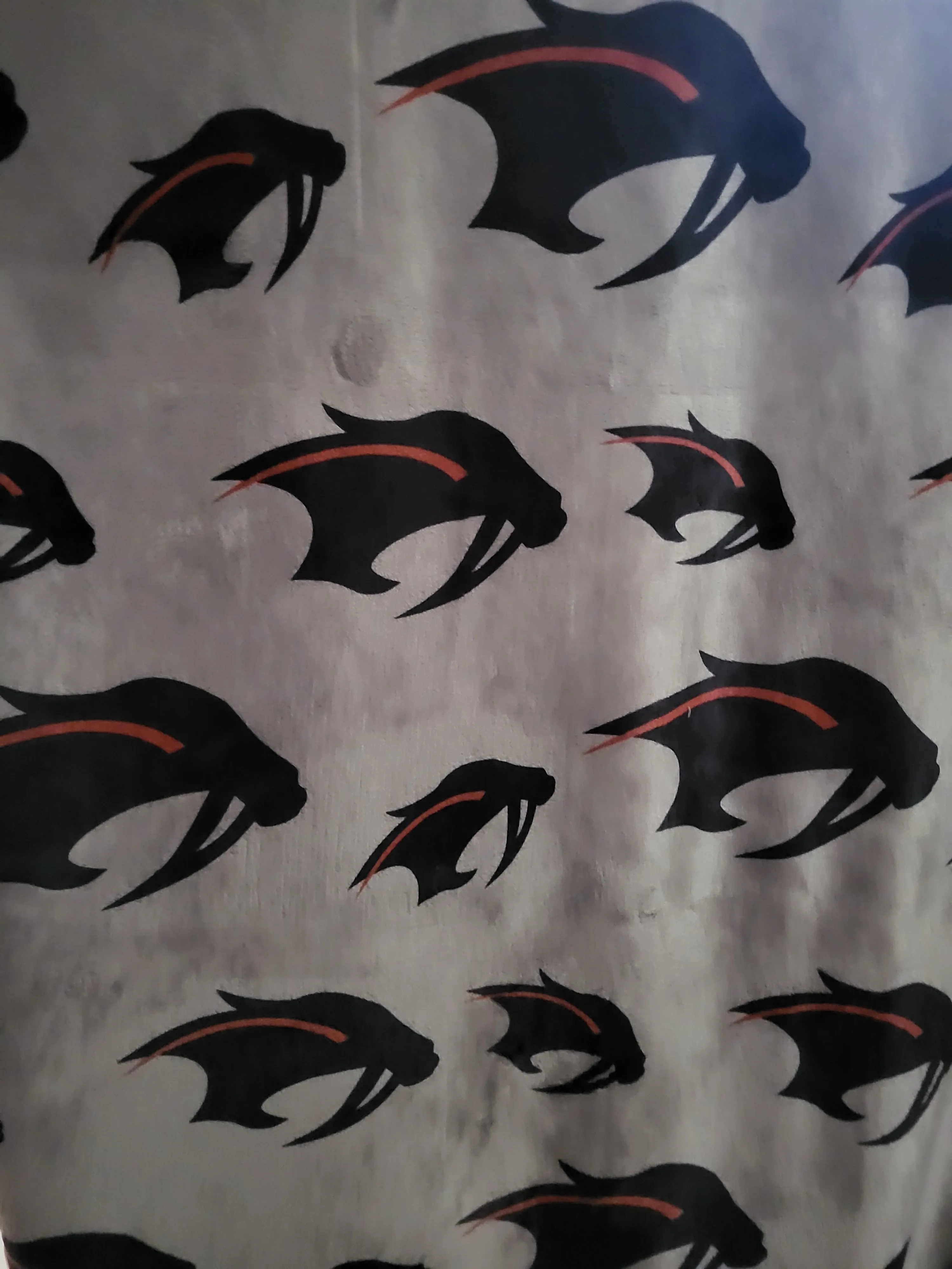 SHAKOPEE HOCKEY FUNDRAISER - Cozy Saber Blanket customizable (Closes 12/5/24)