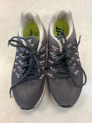 Shoes Sneakers By Nike  Size: 6.5
